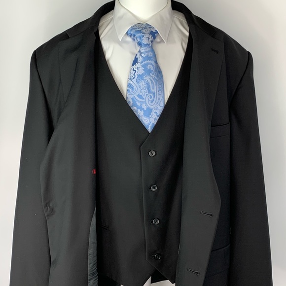 Linea Uomo 2 piece blazer and vest - Picture 2 of 7